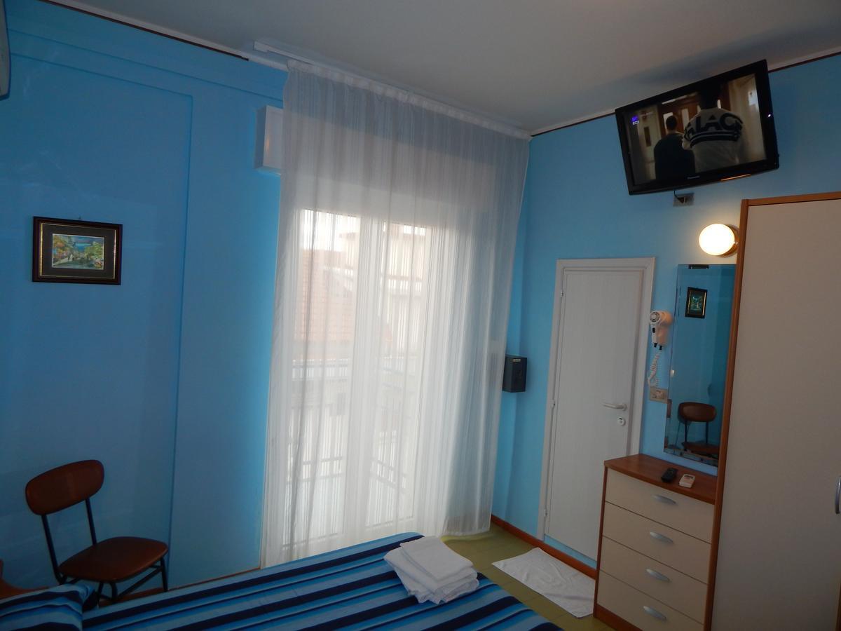 Hotel Vera Riccione Eksteriør billede