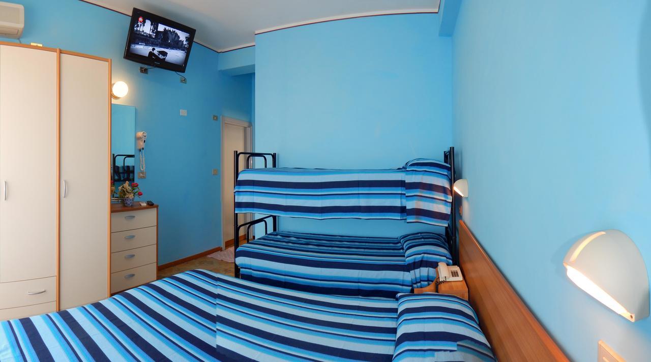 Hotel Vera Riccione Eksteriør billede