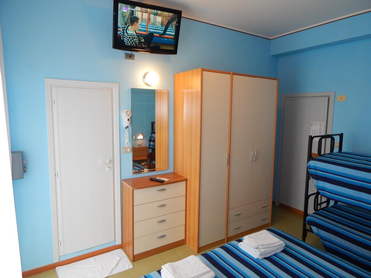 Hotel Vera Riccione Eksteriør billede